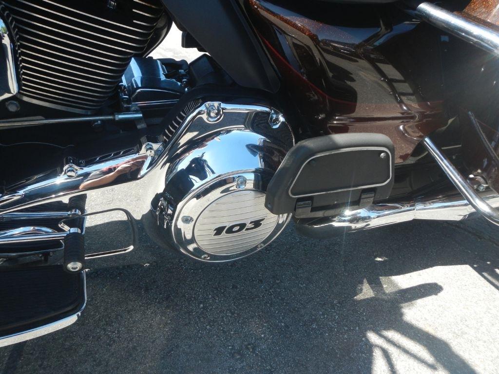 Harley-Davidson Electra Glide Ultra Limited  2011