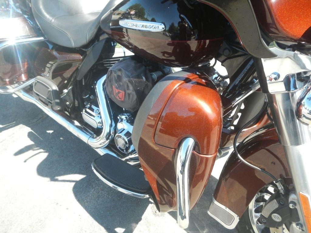 Harley-Davidson Electra Glide Ultra Limited  2011