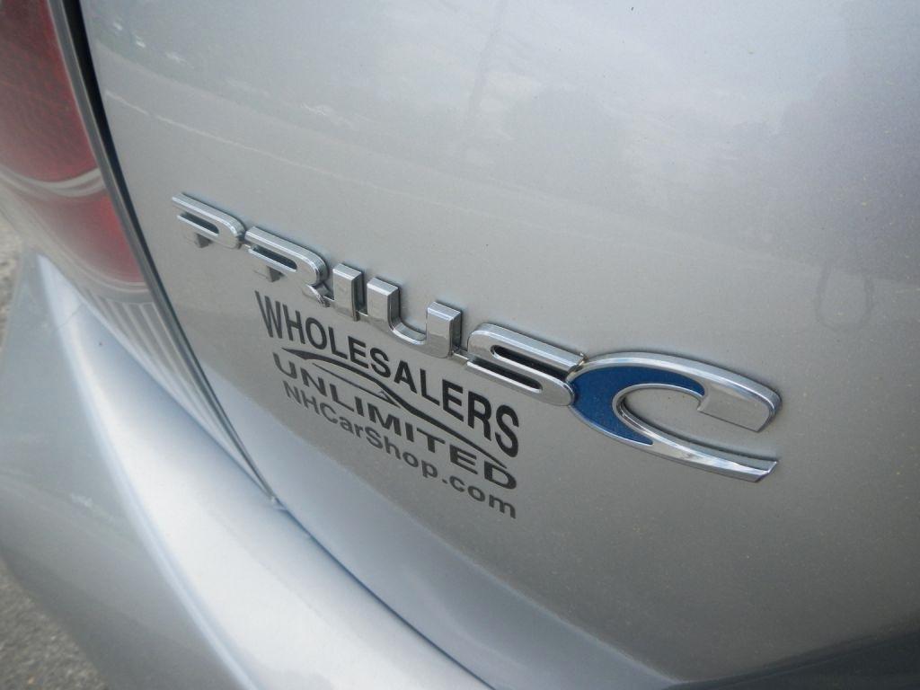 Toyota Prius c One 2012