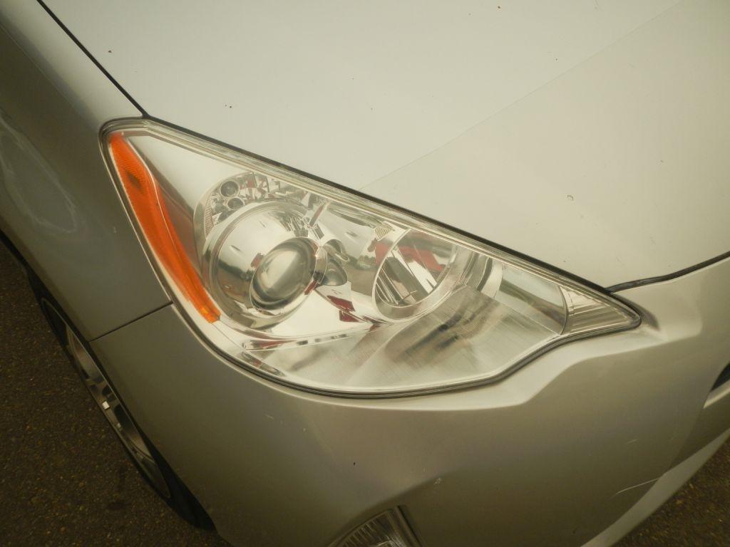 Toyota Prius c One 2012
