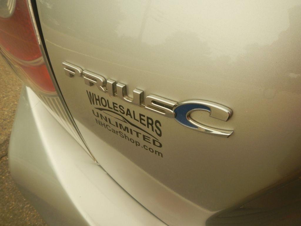 Toyota Prius c One 2012