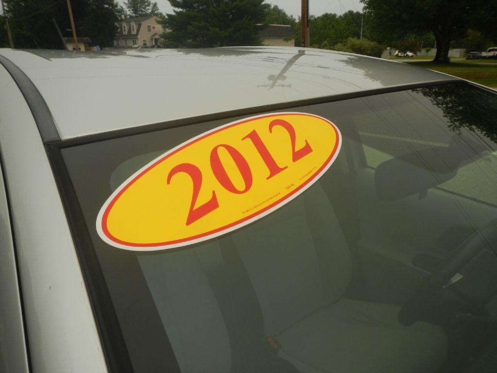 Toyota Prius c One 2012