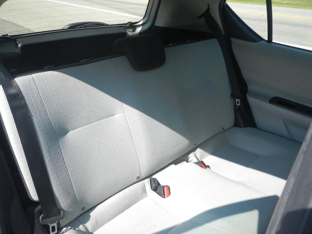 Toyota Prius c One 2012