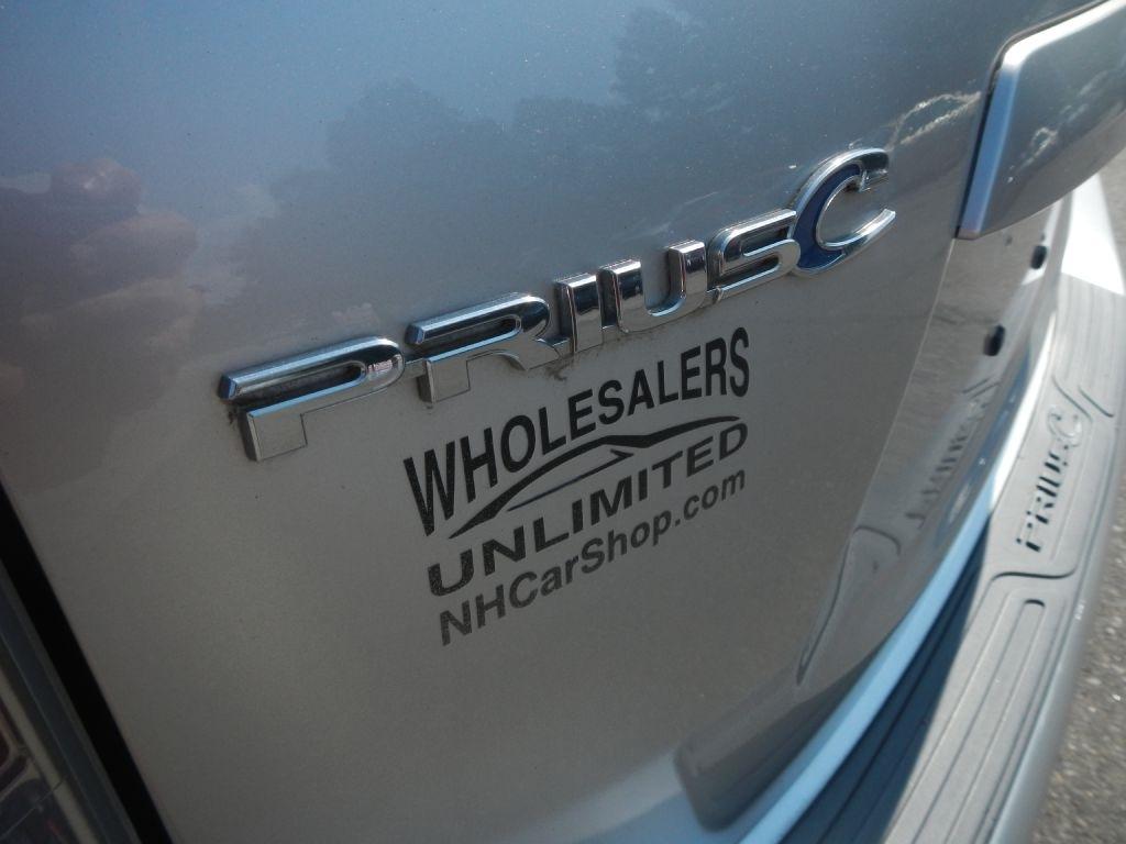 Toyota Prius c One 2012