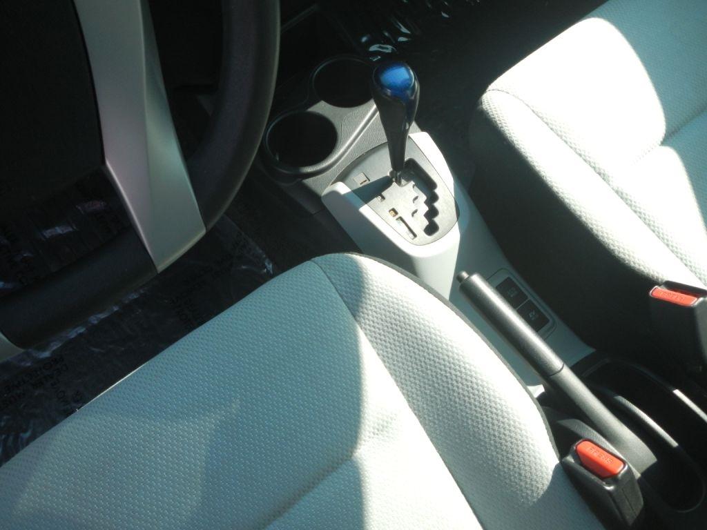 Toyota Prius c One 2012