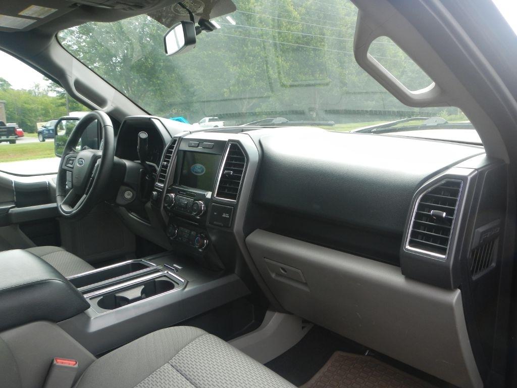 Ford F-150 XLT SuperCrew 5.5-ft. Bed 4WD 2016