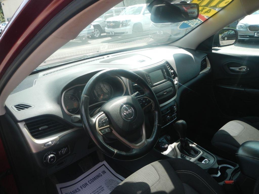 Jeep Cherokee Latitude 4WD 2015