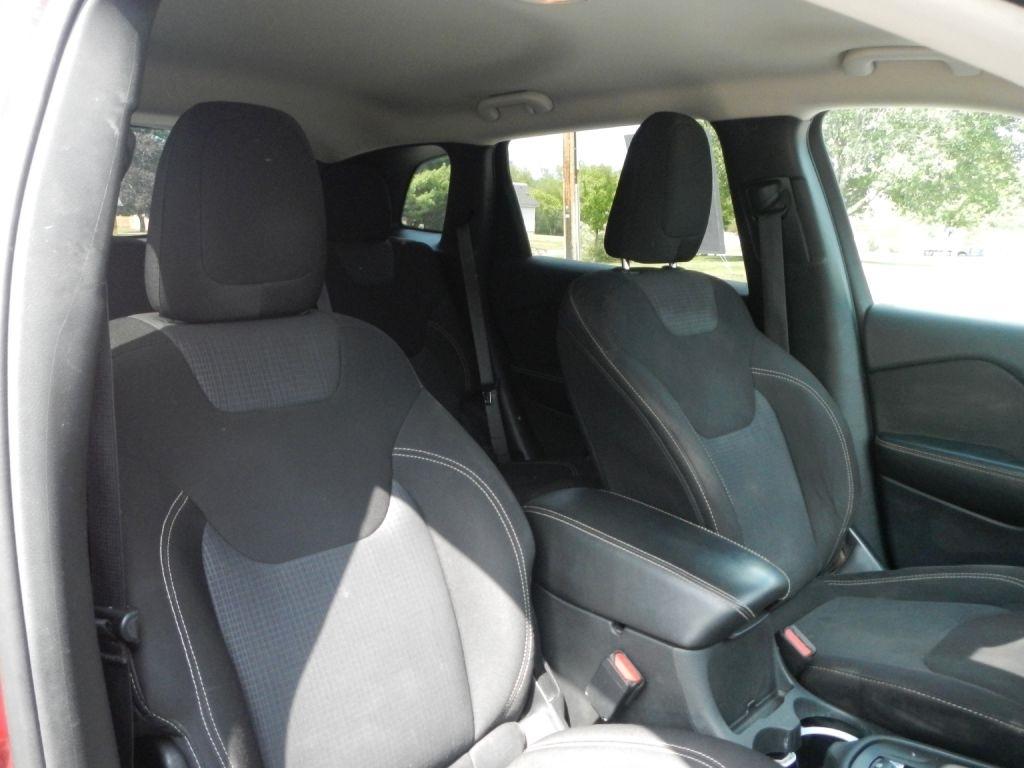 Jeep Cherokee Latitude 4WD 2015