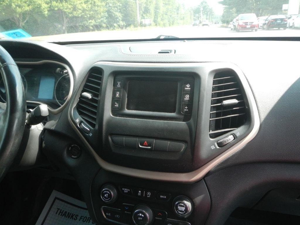 Jeep Cherokee Latitude 4WD 2015