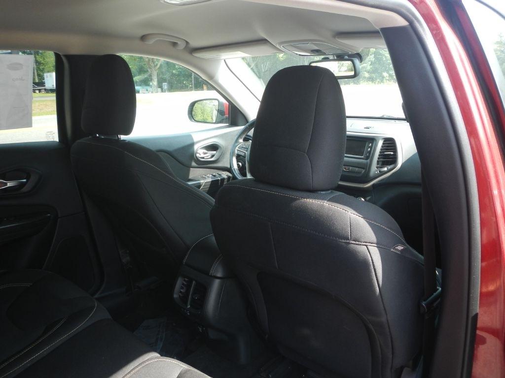 Jeep Cherokee Latitude 4WD 2015