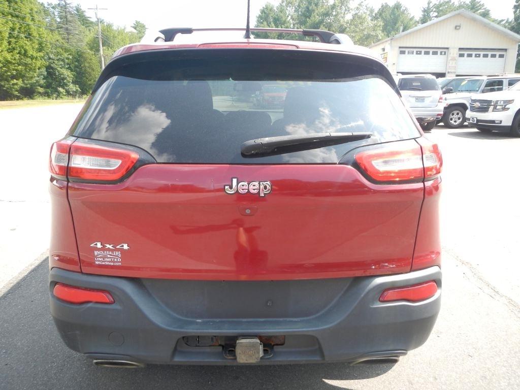 Jeep Cherokee Latitude 4WD 2015