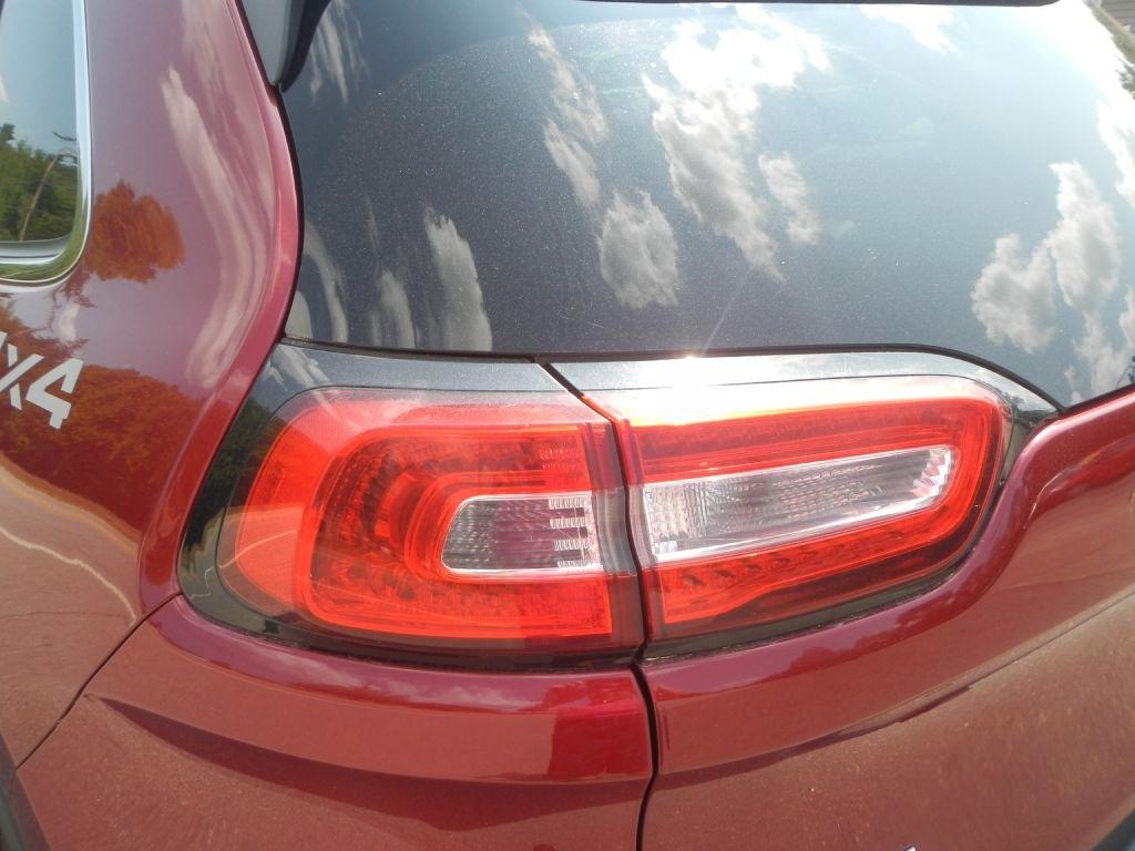 Jeep Cherokee Latitude 4WD 2015