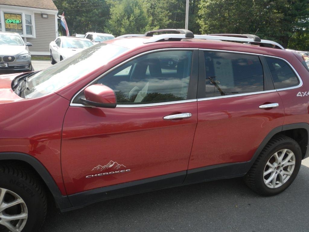 Jeep Cherokee Latitude 4WD 2015