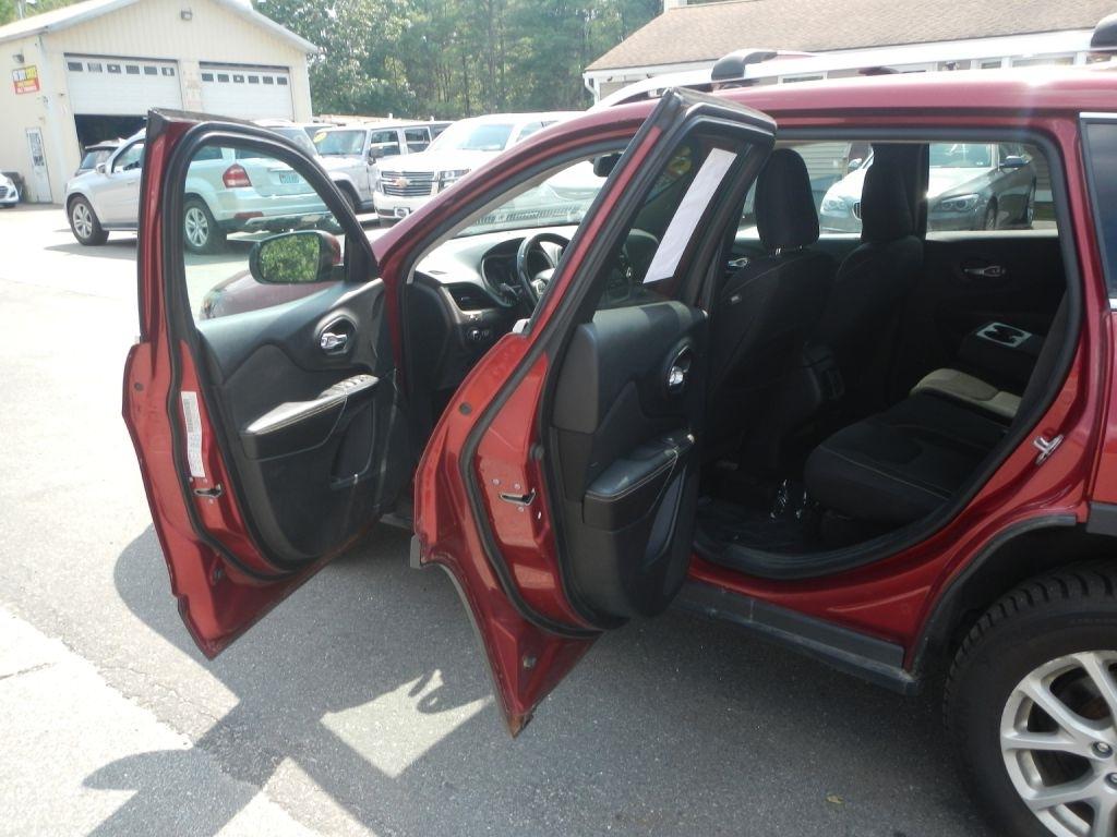 Jeep Cherokee Latitude 4WD 2015