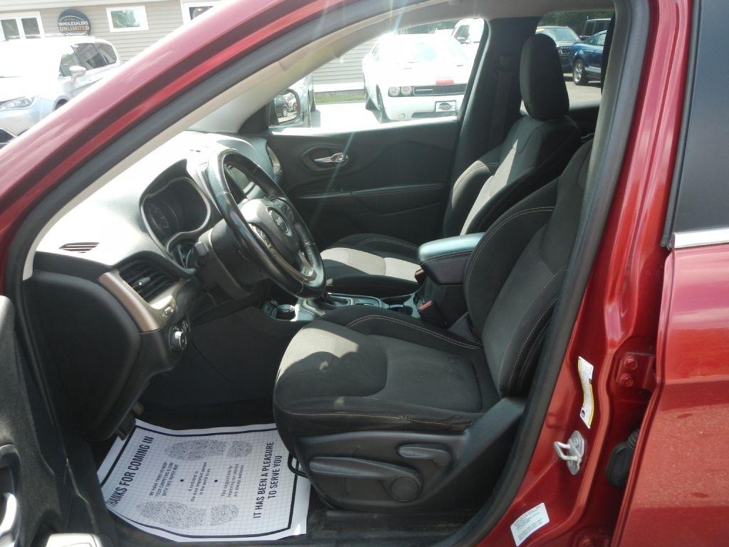 Jeep Cherokee Latitude 4WD 2015