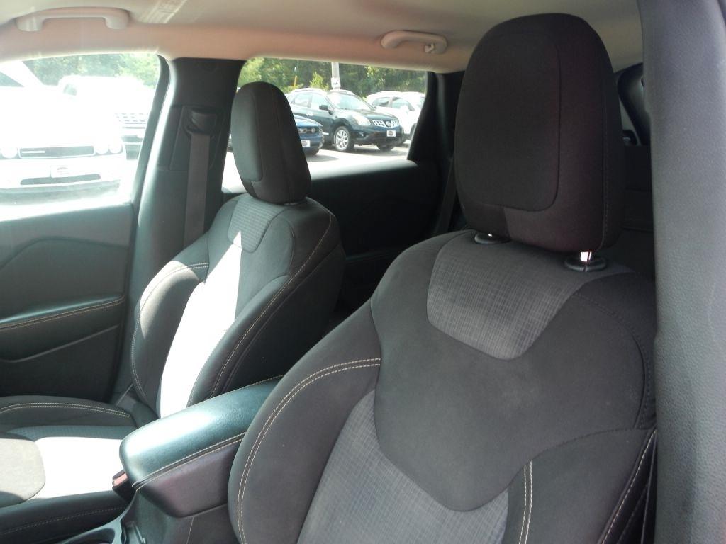 Jeep Cherokee Latitude 4WD 2015