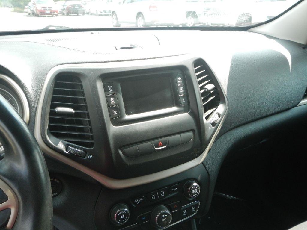 Jeep Cherokee Latitude 4WD 2015