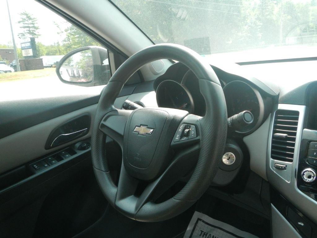 Chevrolet Cruze Limited LS Auto 2016