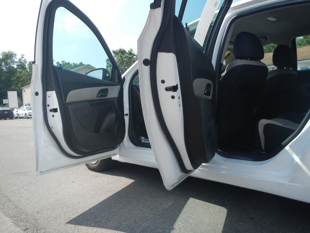 Chevrolet Cruze Limited LS Auto 2016