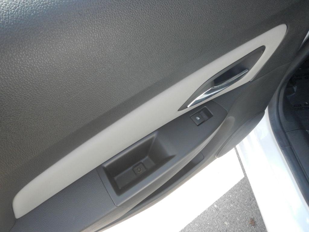 Chevrolet Cruze Limited LS Auto 2016