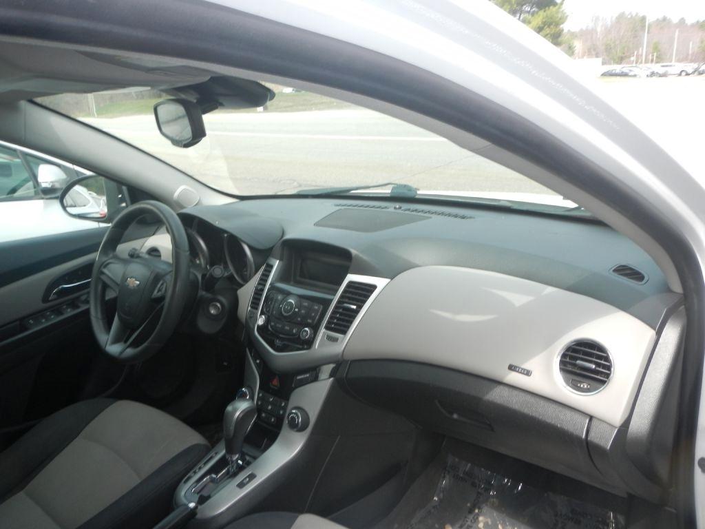 Chevrolet Cruze Limited LS Auto 2016