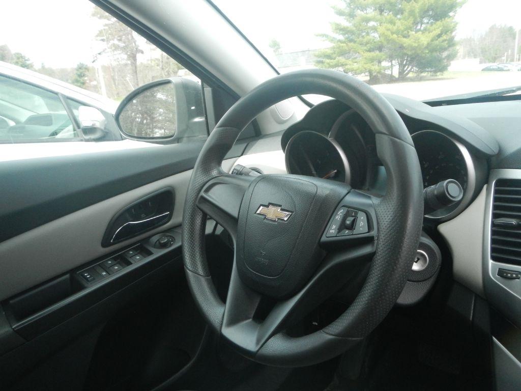 Chevrolet Cruze Limited LS Auto 2016