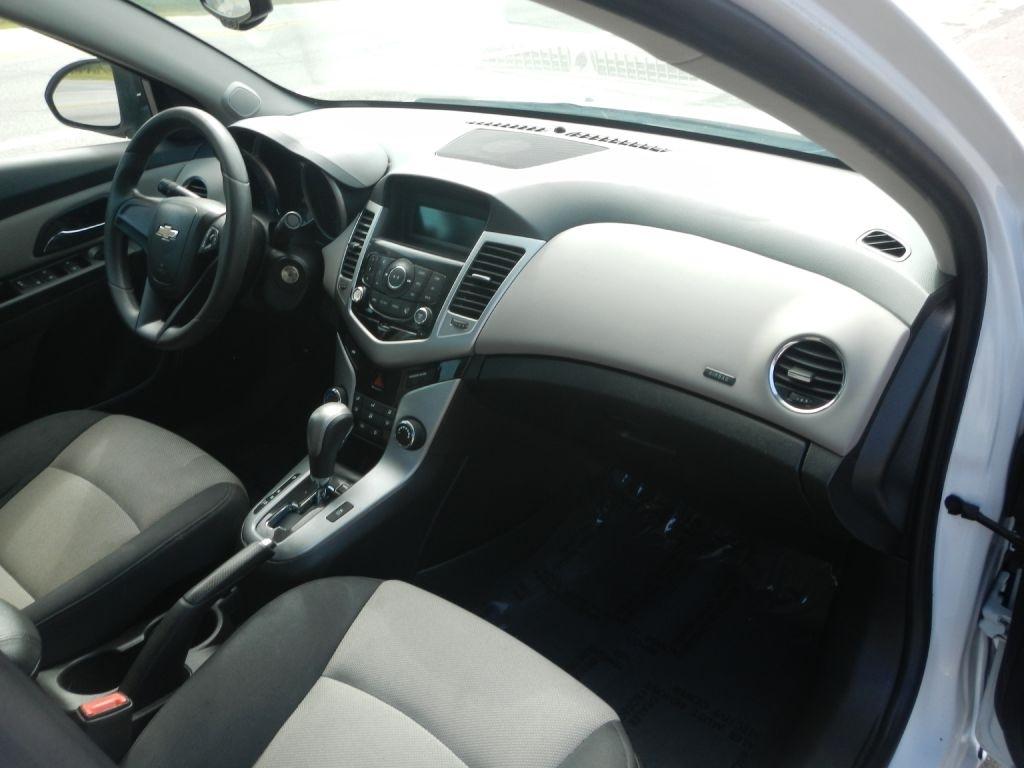 Chevrolet Cruze Limited LS Auto 2016