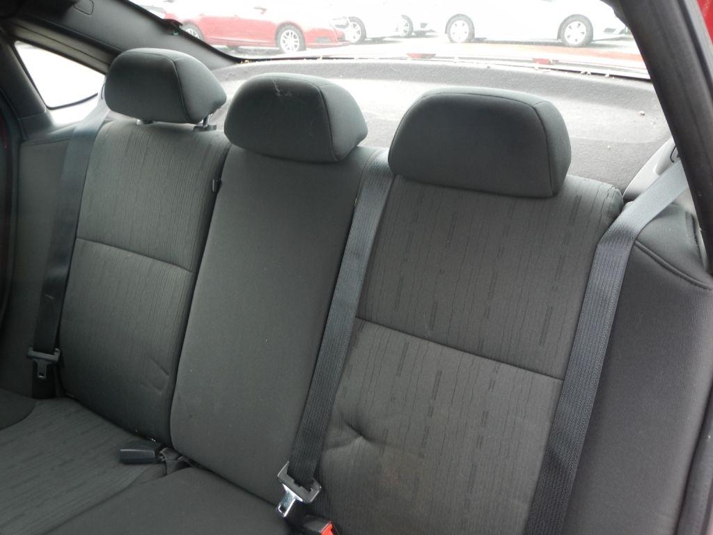 Ford Focus SE Sedan 2010