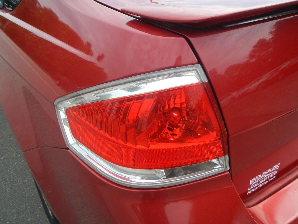 Ford Focus SE Sedan 2010