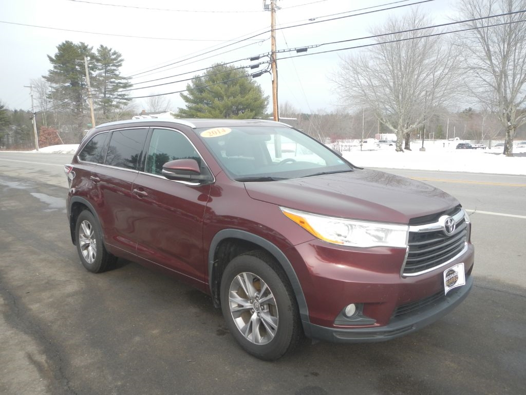 Toyota Highlander XLE AWD V6 2014