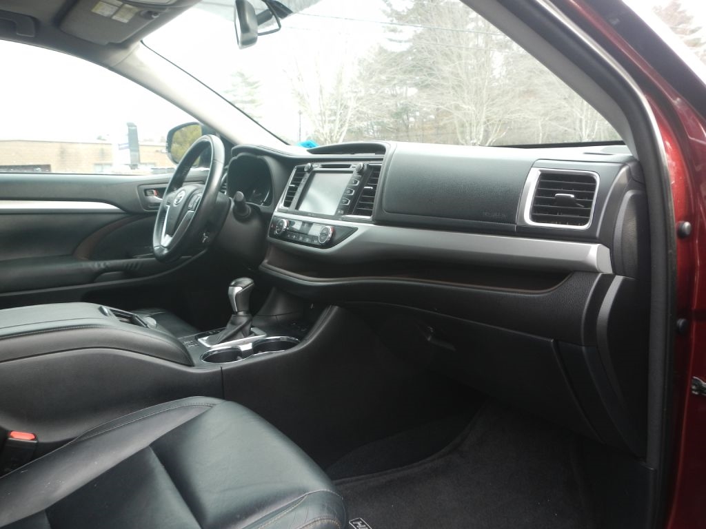 Toyota Highlander XLE AWD V6 2014