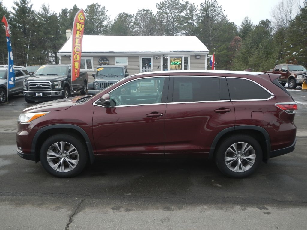 Toyota Highlander XLE AWD V6 2014