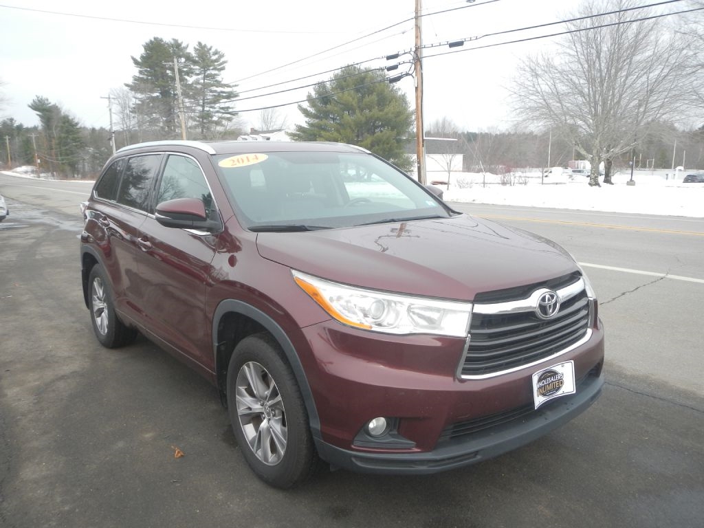 Toyota Highlander XLE AWD V6 2014