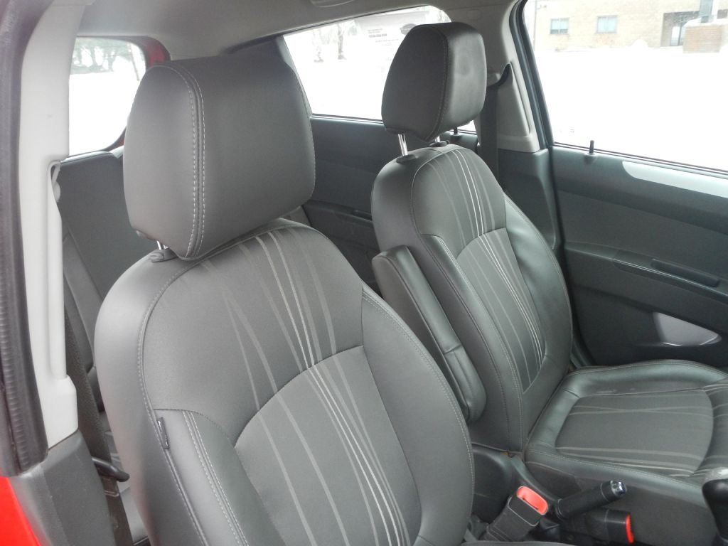 Chevrolet Spark LS Manual 2014