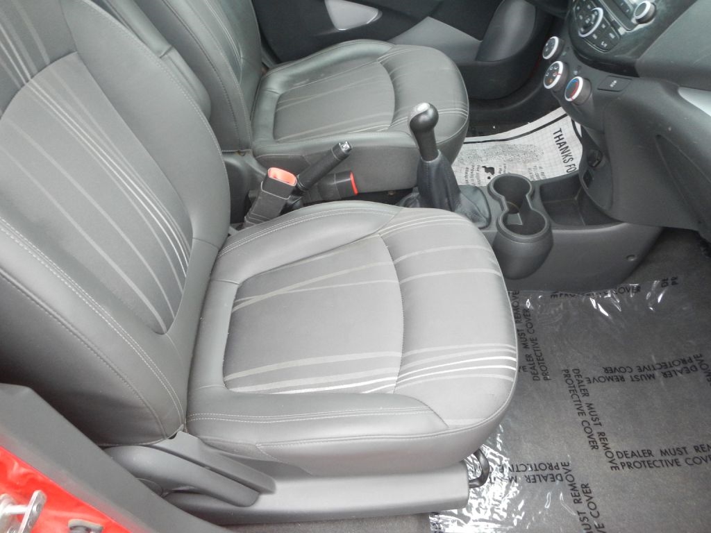 Chevrolet Spark LS Manual 2014