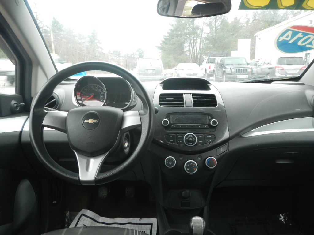 Chevrolet Spark LS Manual 2014