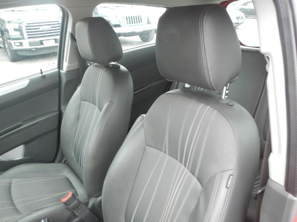 Chevrolet Spark LS Manual 2014