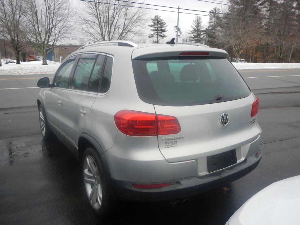 Volkswagen Tiguan S 4Motion 2013