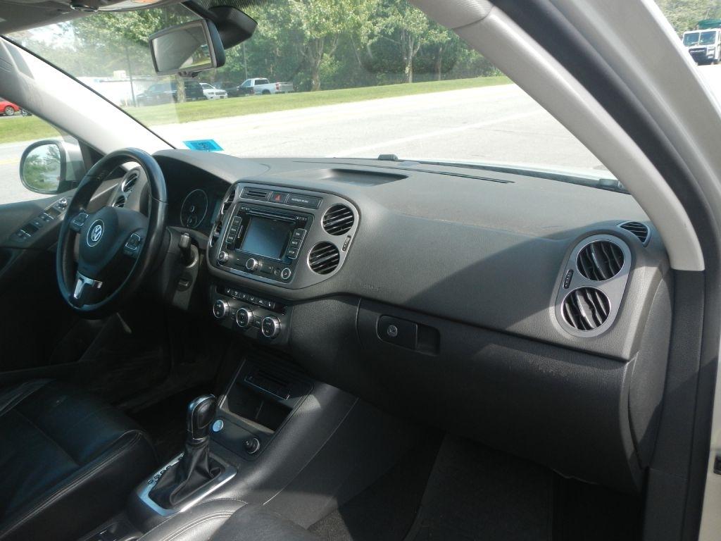 Volkswagen Tiguan S 4Motion 2013