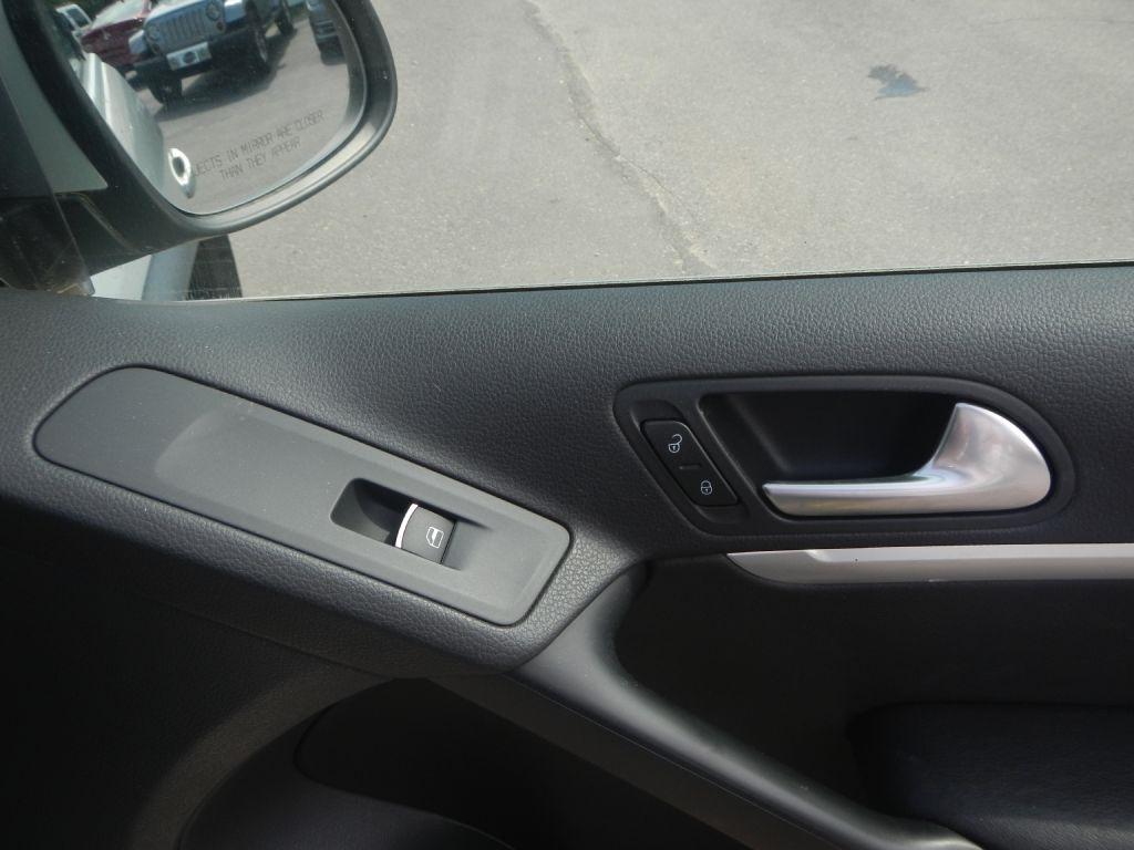 Volkswagen Tiguan S 4Motion 2013