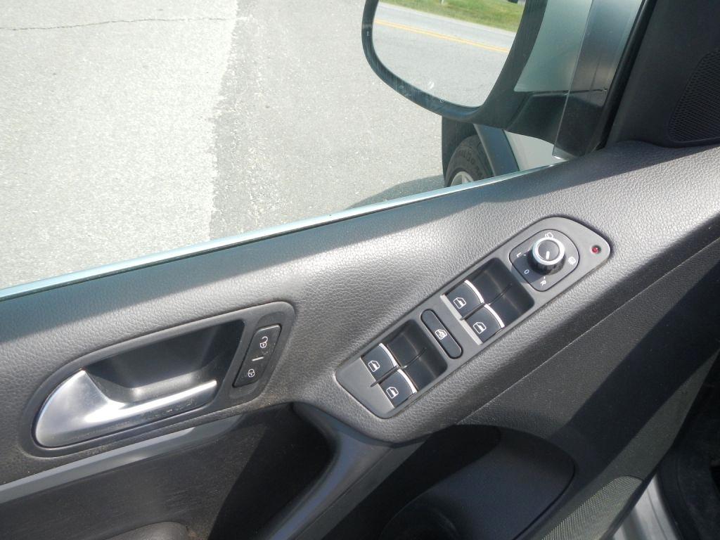 Volkswagen Tiguan S 4Motion 2013