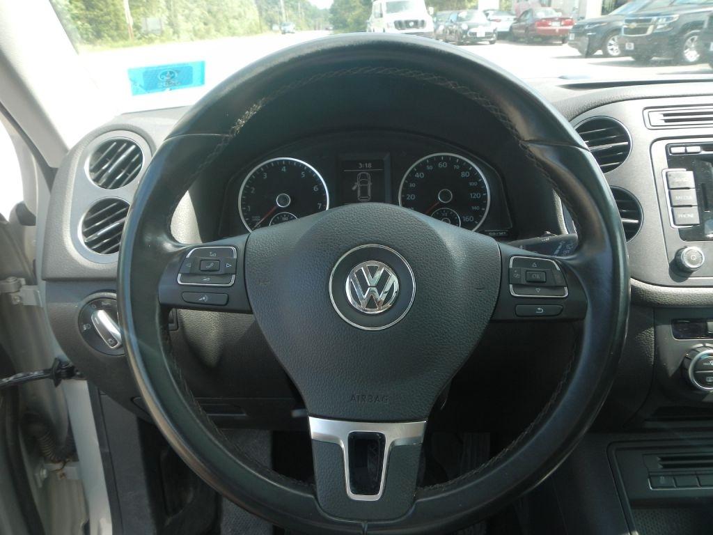 Volkswagen Tiguan S 4Motion 2013