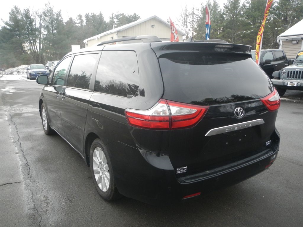 Toyota Sienna Limited AWD 7-Passenger V6 2015