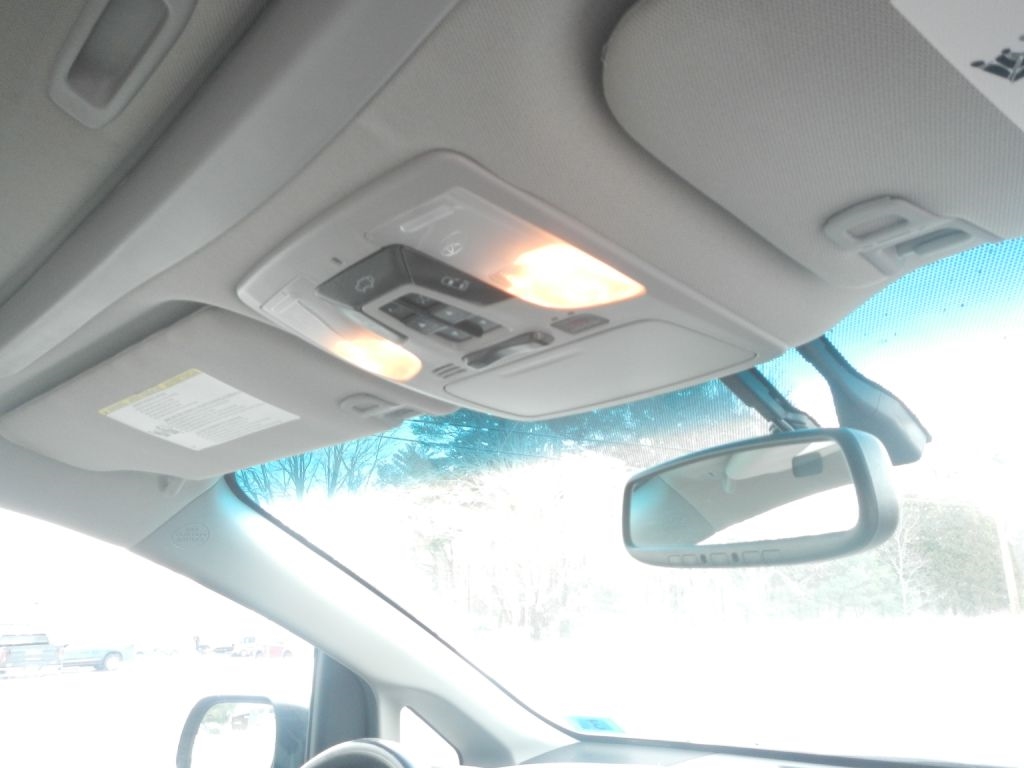 Toyota Sienna Limited AWD 7-Passenger V6 2015