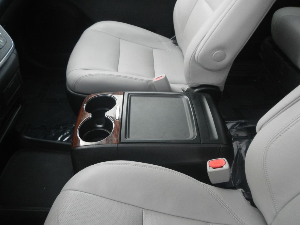 Toyota Sienna Limited AWD 7-Passenger V6 2015