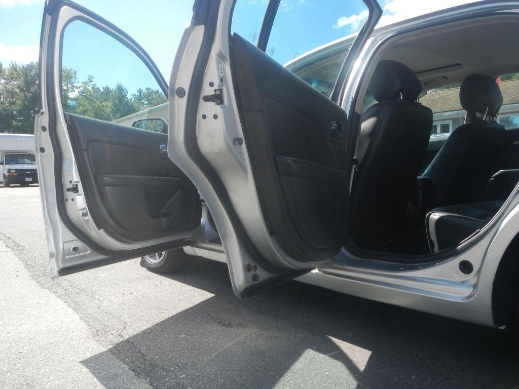 Ford Fusion SEL AWD 2012