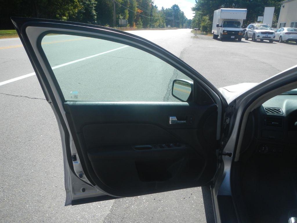 Ford Fusion SEL AWD 2012