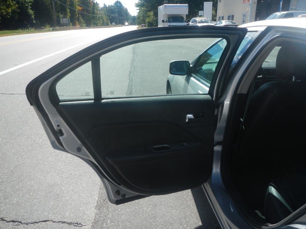 Ford Fusion SEL AWD 2012