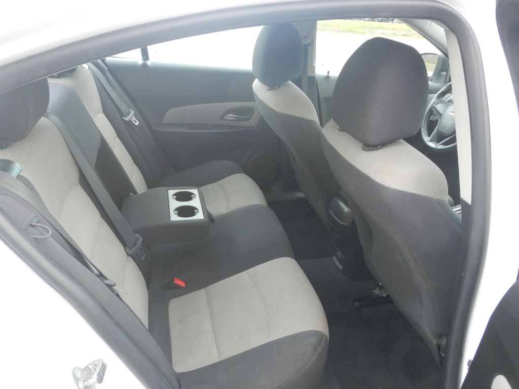 Chevrolet Cruze LS Auto 2014 Chevrolet Cruze LS Auto 2014