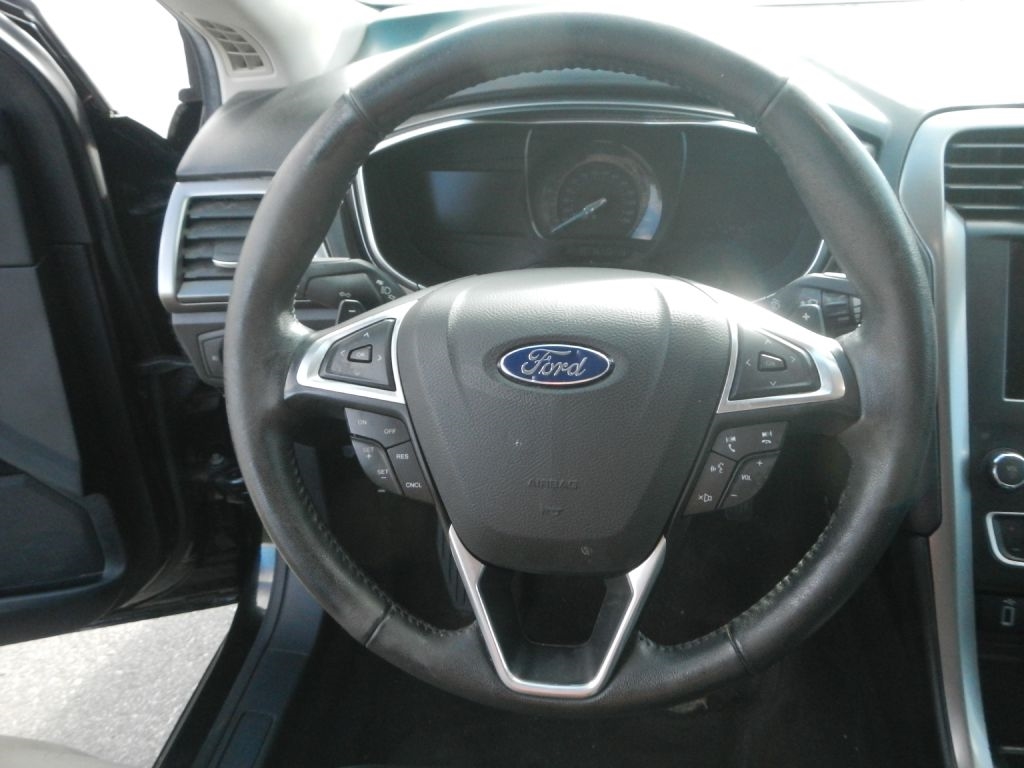 Ford Fusion SE AWD 2017